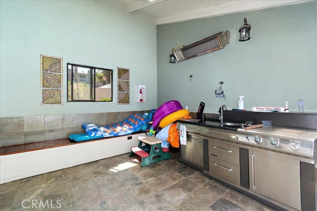 1405 Goodman Avenue, Redondo Beach, California 90278, 2 Bedrooms Bedrooms, ,2 BathroomsBathrooms,Residential,Sold,Goodman,SB19221927