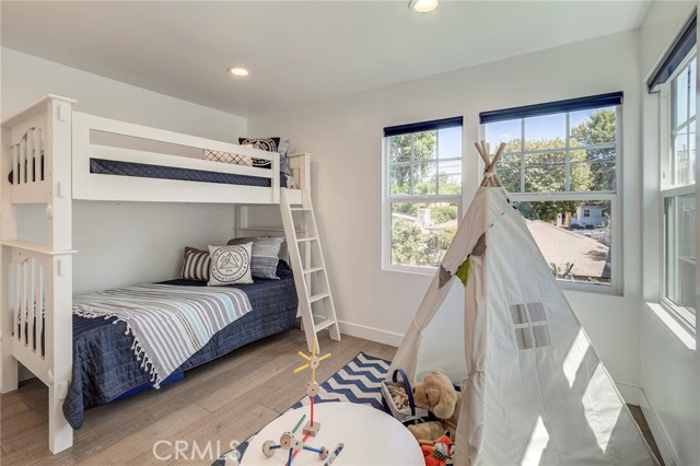 3528 Maple Avenue, Manhattan Beach, California 90266, 3 Bedrooms Bedrooms, ,2 BathroomsBathrooms,Residential,Sold,Maple,SB18217502