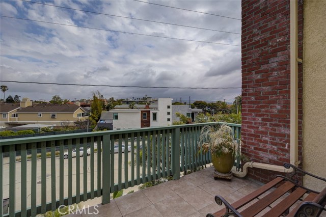 620 El Redondo Avenue, Redondo Beach, California 90277, 3 Bedrooms Bedrooms, ,2 BathroomsBathrooms,Residential,Sold,El Redondo,SB18064432