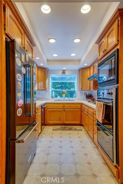 2112 Curtis Avenue, Redondo Beach, California 90278, 3 Bedrooms Bedrooms, ,1 BathroomBathrooms,Residential,Sold,Curtis,SB20243594