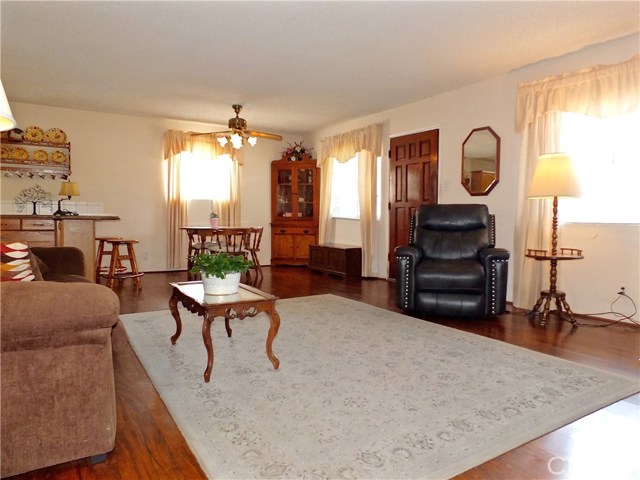 2605 182nd Place, Redondo Beach, California 90278, 2 Bedrooms Bedrooms, ,1 BathroomBathrooms,Residential,Sold,182nd,PW19189131