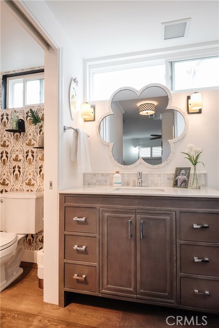 558 Rosecrans Avenue, Manhattan Beach, California 90266, 3 Bedrooms Bedrooms, ,3 BathroomsBathrooms,Residential,Sold,Rosecrans,SB20105712