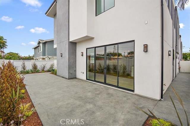 2315 Huntington Ln, Redondo Beach, California 90278, 4 Bedrooms Bedrooms, ,3 BathroomsBathrooms,Residential,Sold,Huntington Ln,SB19189198