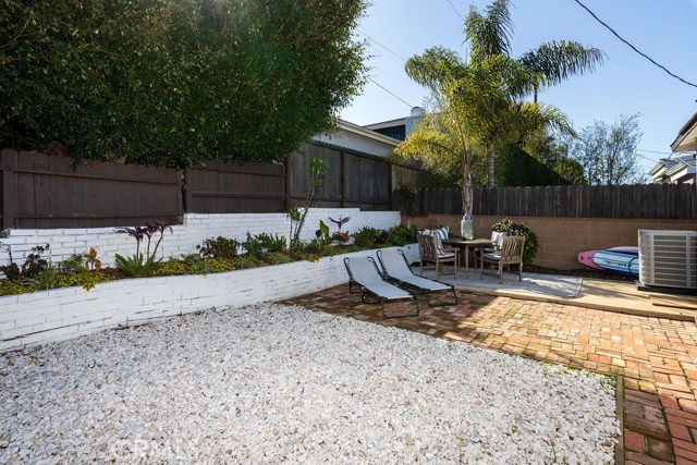 3617 Elm Avenue, Manhattan Beach, California 90266, 3 Bedrooms Bedrooms, ,2 BathroomsBathrooms,Residential,Sold,Elm,SB20086428