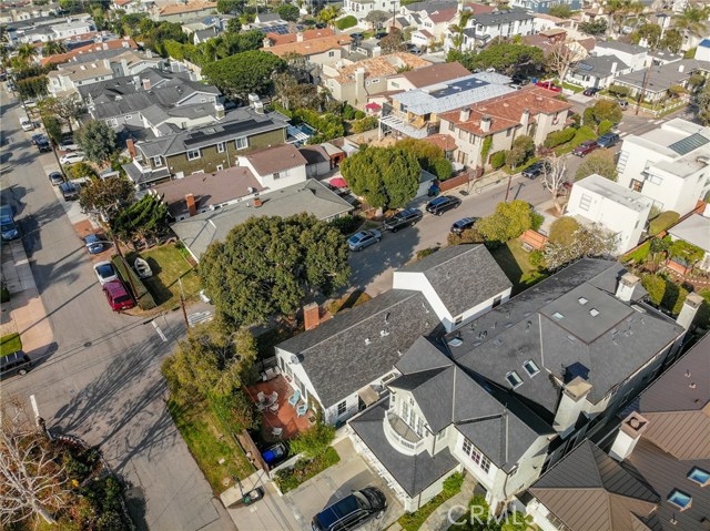 2600 Flournoy Road, Manhattan Beach, California 90266, 4 Bedrooms Bedrooms, ,3 BathroomsBathrooms,Residential,Sold,Flournoy,SB20013855