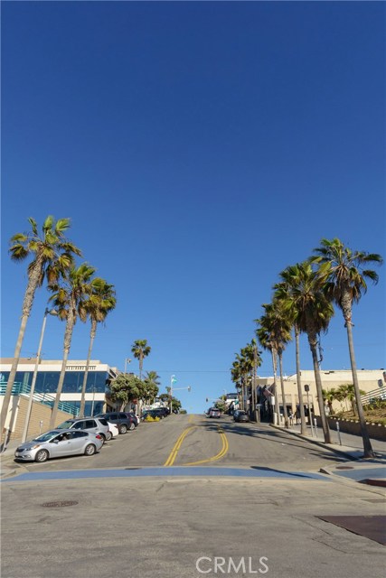 View of Manhattan Beach blvd from the Pier