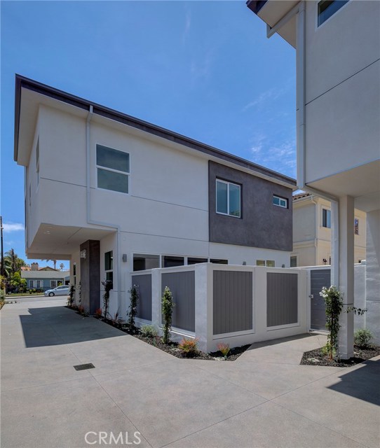 2207 Gates Avenue, Redondo Beach, California 90278, 4 Bedrooms Bedrooms, ,3 BathroomsBathrooms,Residential,Sold,Gates,PV18093744