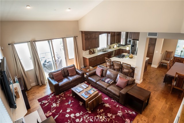 219 Juanita Avenue, Redondo Beach, California 90277, 4 Bedrooms Bedrooms, ,4 BathroomsBathrooms,Residential,Sold,Juanita,SB19181884