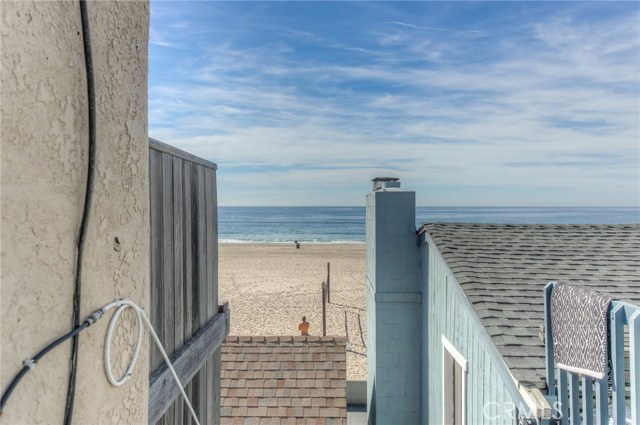3435 Hermosa Avenue, Hermosa Beach, California 90254, 2 Bedrooms Bedrooms, ,2 BathroomsBathrooms,Residential,Sold,Hermosa,SB18258077