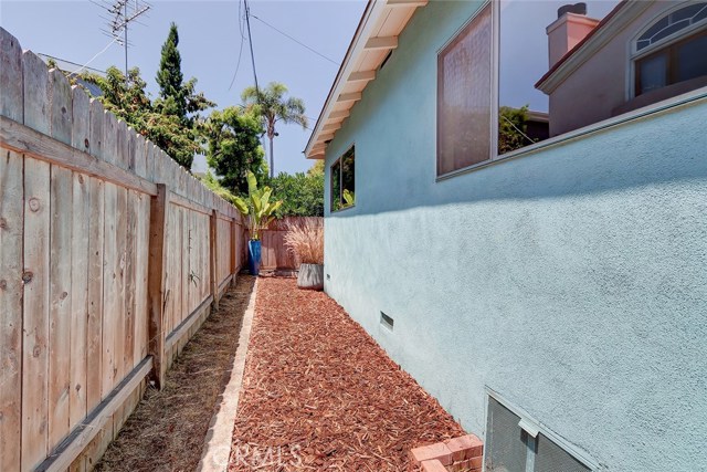 520 Francisco Street, Manhattan Beach, California 90266, 4 Bedrooms Bedrooms, ,2 BathroomsBathrooms,Residential,Sold,Francisco,SB20133838