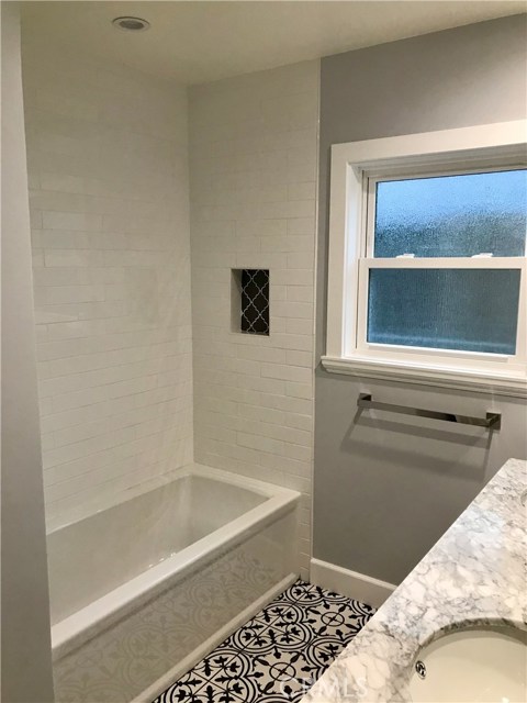 2049 Santa Rena Drive, Rancho Palos Verdes, California 90275, 4 Bedrooms Bedrooms, ,2 BathroomsBathrooms,Residential,Sold,Santa Rena,SB19026906