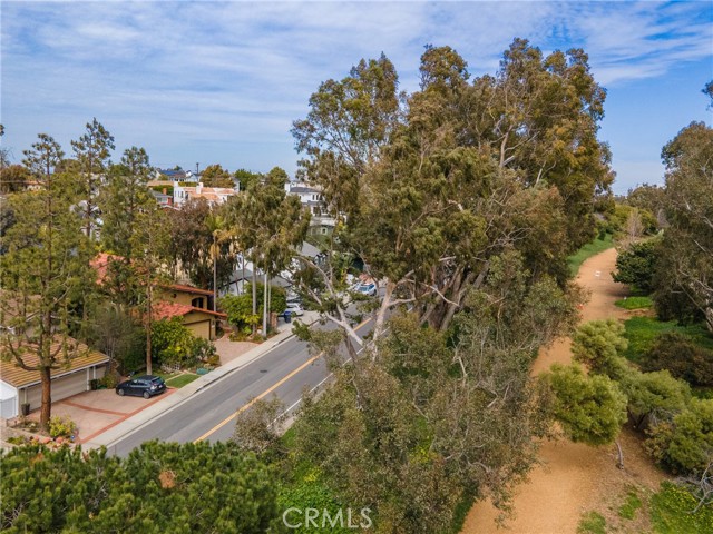 2217 Valley Drive, Manhattan Beach, California 90266, 4 Bedrooms Bedrooms, ,2 BathroomsBathrooms,Residential,Sold,Valley,SB21051487