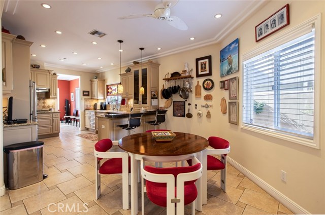 2203 Gates Avenue, Redondo Beach, California 90278, 4 Bedrooms Bedrooms, ,2 BathroomsBathrooms,Residential,Sold,Gates,PW20026104