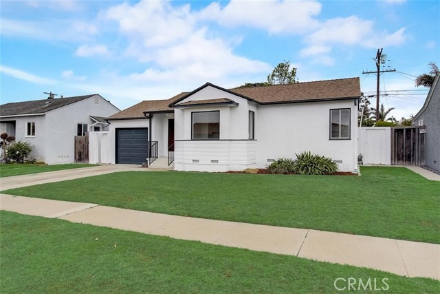 3 Bed Home for Sale in Hawthorne, California