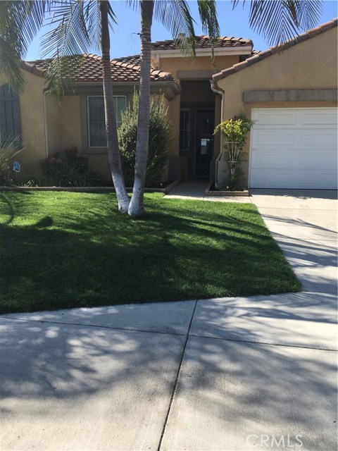 887 Niguel Street