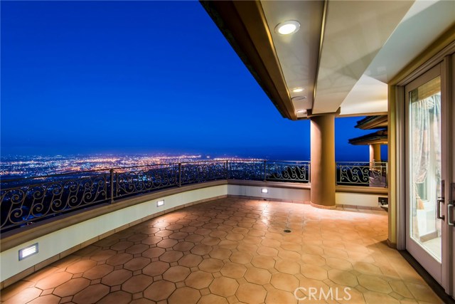 3324 Crownview Drive, Rancho Palos Verdes, California 90275, 7 Bedrooms Bedrooms, ,7 BathroomsBathrooms,Residential,Sold,Crownview,PV18072707