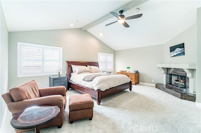 221 Lucia Avenue, Redondo Beach, California 90277, 3 Bedrooms Bedrooms, ,2 BathroomsBathrooms,Residential,Sold,Lucia,PV18060127