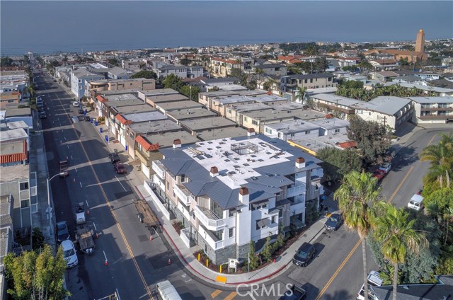 765 Manhattan Beach Boulevard, Manhattan Beach, California 90266, 2 Bedrooms Bedrooms, ,2 BathroomsBathrooms,Residential,Sold,Manhattan Beach,SB18013511