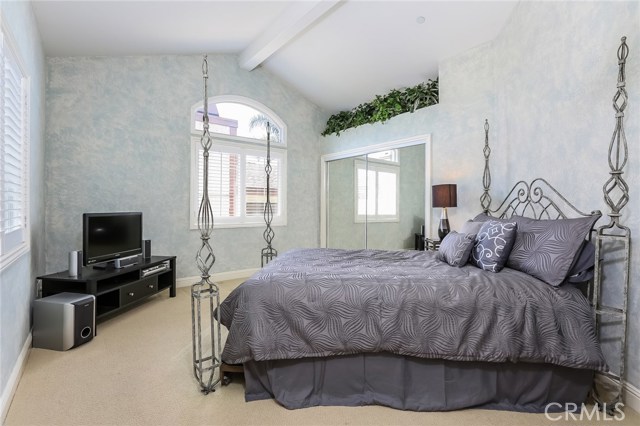 Fourth bedroom w/Plantation shutters