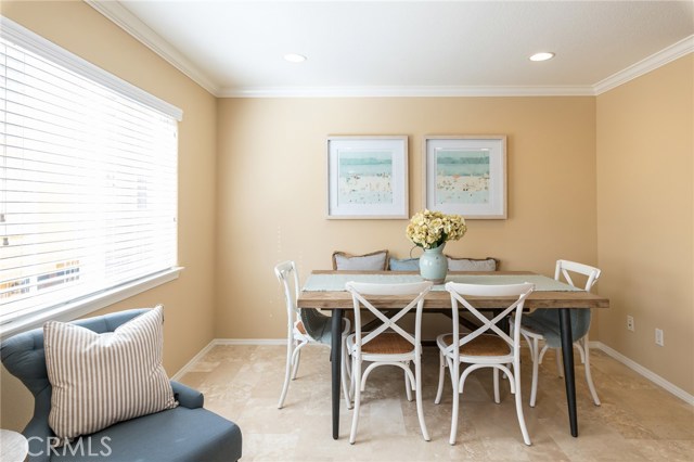 317 Garnet Street, Redondo Beach, California 90277, 4 Bedrooms Bedrooms, ,2 BathroomsBathrooms,Residential,Sold,Garnet,SB20020819