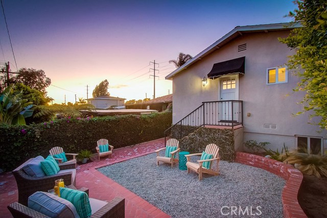 3619 Poinsettia Avenue, Manhattan Beach, California 90266, 3 Bedrooms Bedrooms, ,3 BathroomsBathrooms,Residential,Sold,Poinsettia,PW20142237