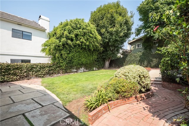 641 27th Street, Manhattan Beach, California 90266, 2 Bedrooms Bedrooms, ,1 BathroomBathrooms,Residential,Sold,27th,SB20174860