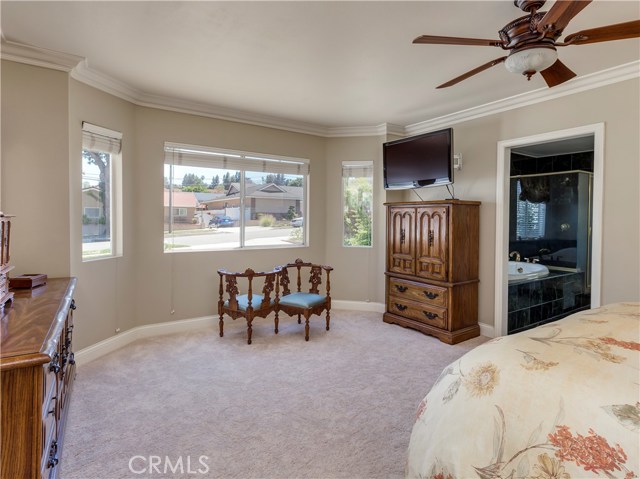 1811 Santa Rena Drive, Rancho Palos Verdes, California 90275, 4 Bedrooms Bedrooms, ,3 BathroomsBathrooms,Residential,Sold,Santa Rena,PV17155978