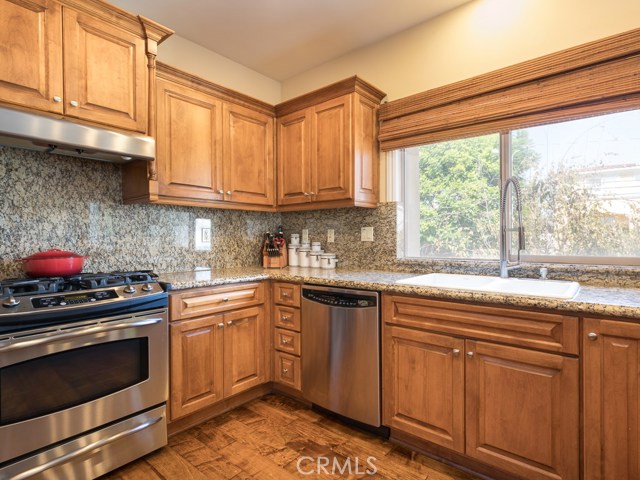 2604 Vanderbilt Lane, Redondo Beach, California 90278, 3 Bedrooms Bedrooms, ,2 BathroomsBathrooms,Residential,Sold,Vanderbilt,SB19125065
