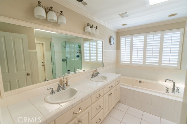 1408 Oak Avenue, Manhattan Beach, California 90266, 5 Bedrooms Bedrooms, ,3 BathroomsBathrooms,Residential,Sold,Oak,SB19227630