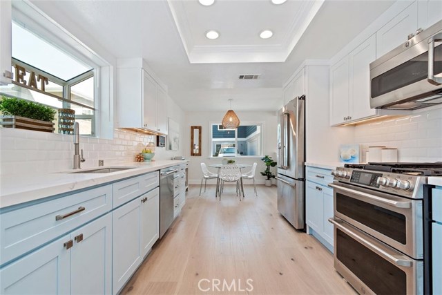 1912 Morgan Lane, Redondo Beach, California 90278, 4 Bedrooms Bedrooms, ,2 BathroomsBathrooms,Residential,Sold,Morgan,SB20170222