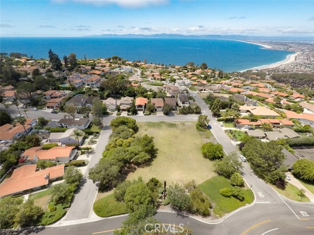 64 Montemalaga Plaza, Palos Verdes Estates, California 90274, 4 Bedrooms Bedrooms, ,2 BathroomsBathrooms,Residential,Sold,Montemalaga,SB18126113