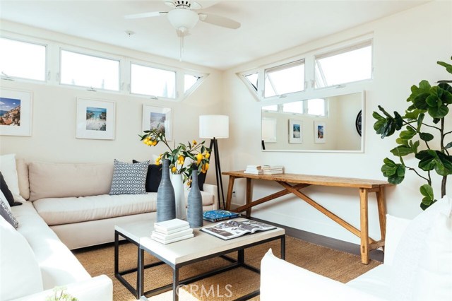 229 24th Street, Hermosa Beach, California 90254, 4 Bedrooms Bedrooms, ,3 BathroomsBathrooms,Residential,Sold,24th,DW17092631