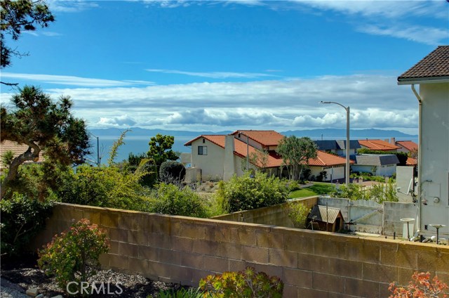 30515 Via La Cresta, Rancho Palos Verdes, California 90275, 4 Bedrooms Bedrooms, ,2 BathroomsBathrooms,Residential,Sold,Via La Cresta,PW20063838