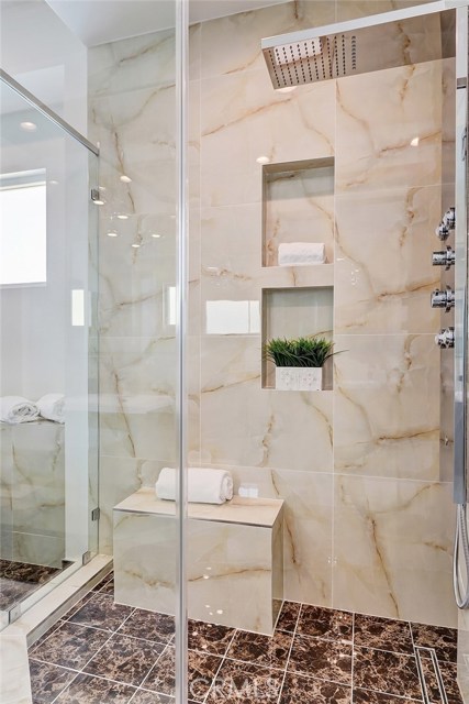 2022 Harriman Lane, Redondo Beach, California 90278, 5 Bedrooms Bedrooms, ,4 BathroomsBathrooms,Residential,Sold,Harriman,SB18297580