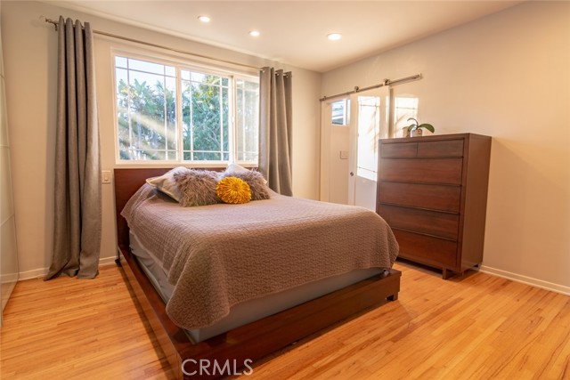 706 Serpentine Street, Redondo Beach, California 90277, 4 Bedrooms Bedrooms, ,2 BathroomsBathrooms,Residential,Sold,Serpentine,SB21039323