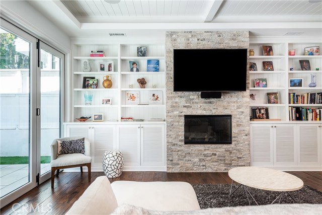 1905 Elm Avenue, Manhattan Beach, California 90266, 5 Bedrooms Bedrooms, ,5 BathroomsBathrooms,Residential,Sold,Elm,SB19169509