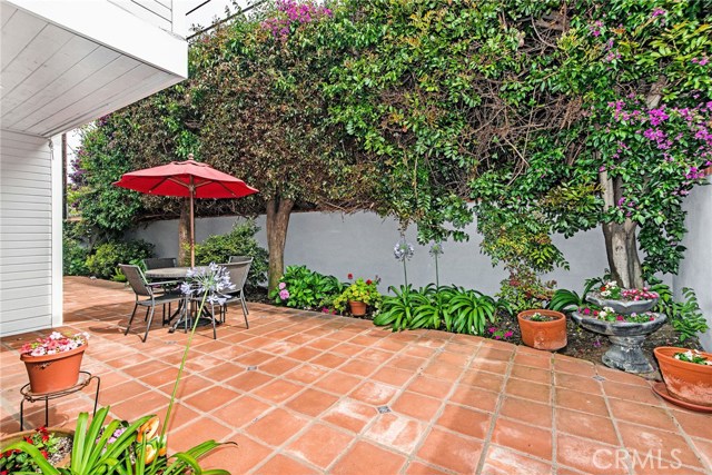 2004 Manhattan Beach Boulevard, Redondo Beach, California 90278, 3 Bedrooms Bedrooms, ,3 BathroomsBathrooms,Residential,Sold,Manhattan Beach,SB19138575