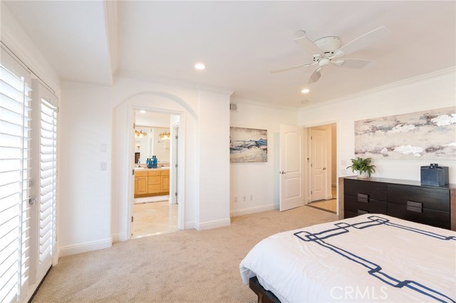 2208 Highland Avenue, Manhattan Beach, California 90266, 3 Bedrooms Bedrooms, ,3 BathroomsBathrooms,Residential,Sold,Highland,SB18227343