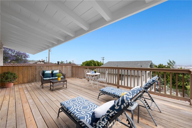 2114 Caddington Drive, Rancho Palos Verdes, California 90275, 4 Bedrooms Bedrooms, ,3 BathroomsBathrooms,Residential,Sold,Caddington,SB21112073