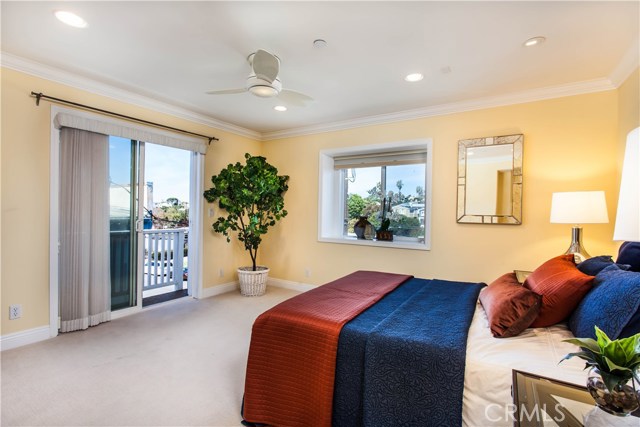 1202 Tennyson Street, Manhattan Beach, California 90266, 3 Bedrooms Bedrooms, ,2 BathroomsBathrooms,Residential,Sold,Tennyson,SB18051146