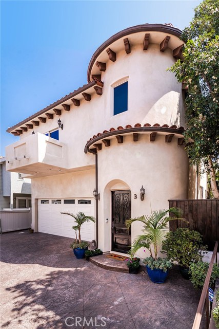 204 Irena Avenue, Redondo Beach, California 90277, 3 Bedrooms Bedrooms, ,2 BathroomsBathrooms,Residential,Sold,Irena,SB19198333