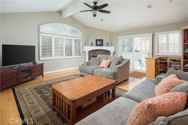 Spacious with adjacent balcony Spacious with adjacent balcony