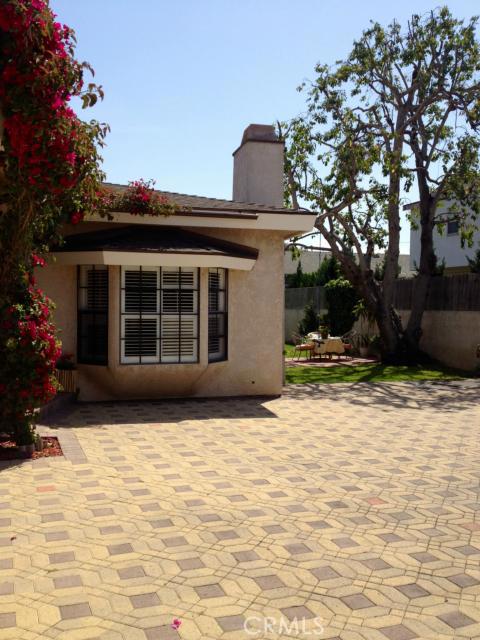 Brick Driveway to Bay Window and Front Entrance