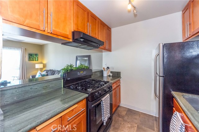 2411 Prospect Avenue, Hermosa Beach, California 90254, 2 Bedrooms Bedrooms, ,1 BathroomBathrooms,Residential,Sold,Prospect,SB17206001