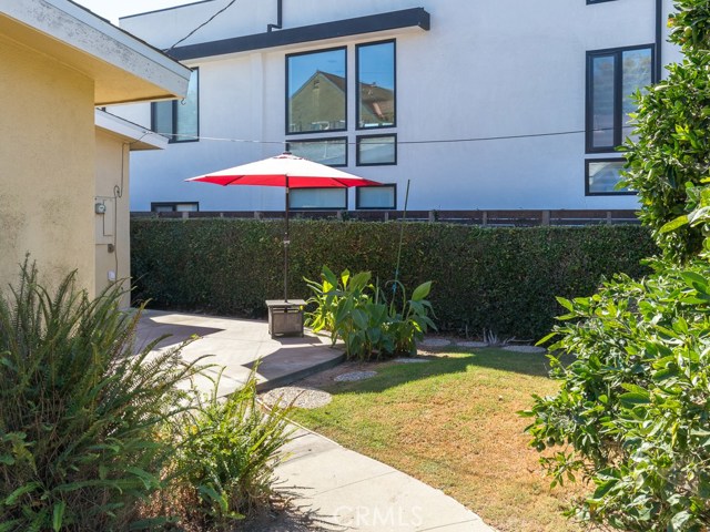 747 Avenue B, Redondo Beach, California 90277, 4 Bedrooms Bedrooms, ,1 BathroomBathrooms,Residential,Sold,Avenue B,SB19207800