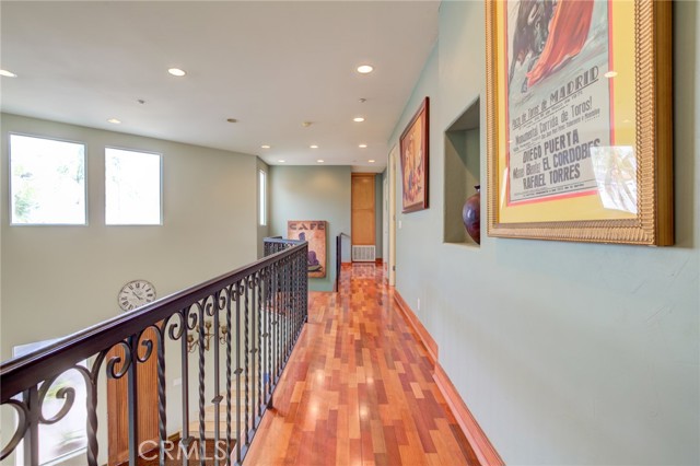 1303 Rindge Lane, Redondo Beach, California 90278, 4 Bedrooms Bedrooms, ,3 BathroomsBathrooms,Residential,Sold,Rindge,SB21073831