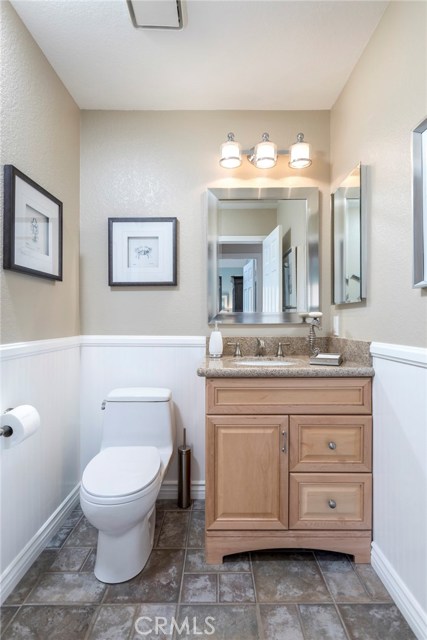 211 Helberta Avenue, Redondo Beach, California 90277, 2 Bedrooms Bedrooms, ,2 BathroomsBathrooms,Residential,Sold,Helberta,RS18145778