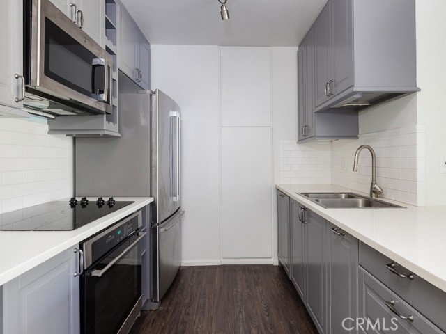 3 Bed Home for Sale in Playa del Rey, California
