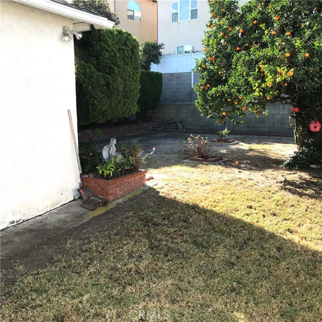 711 Maria Avenue, Redondo Beach, California 90277, 3 Bedrooms Bedrooms, ,3 BathroomsBathrooms,Residential,Sold,Maria,SB20257032