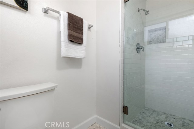 Master Ensuite - Frameless Shower Door